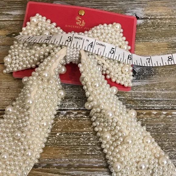 Sincerely Jules Pearl Embellished Bow Hair Clip NEW - Picture 5 of 6